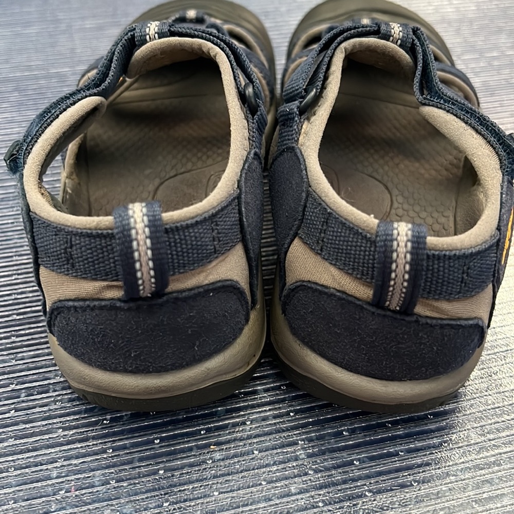 Keen Sandals - Picture 4 of 6